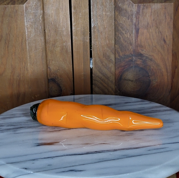 Orange Ceramic Carrot Decor - Picture 3 of 9